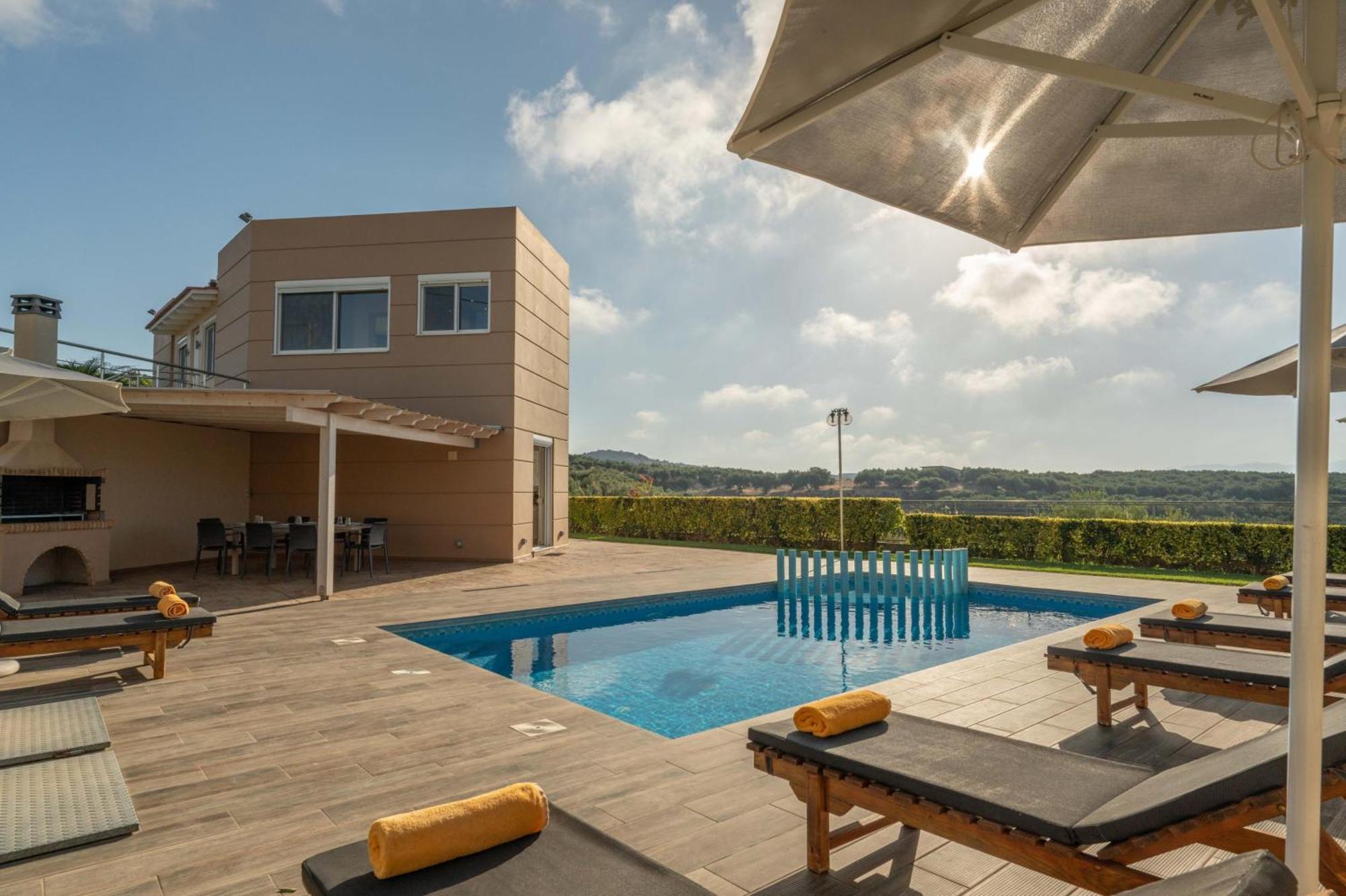 Villa Ariella Agia Marina Esterno foto